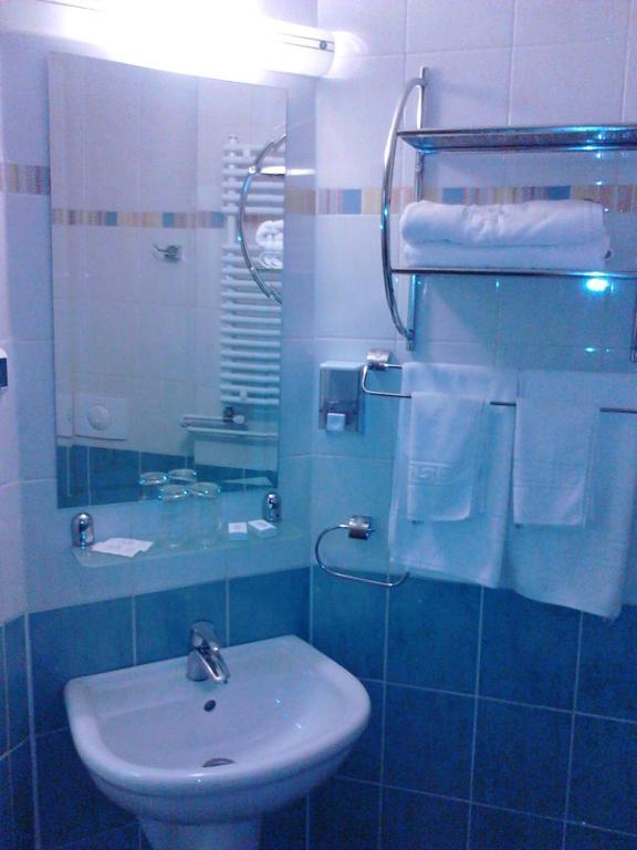 Hotel Iasicon Lacu Rosu Phòng bức ảnh